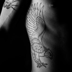 significado da tatuagem de falcão