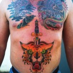 tatuagens masculinas na barriga