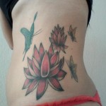 tatuagens femininas na cintura