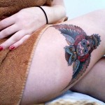 Neste artigo vai encontrar várias ideias para fazer uma tatuagem na sua coxa