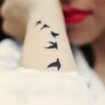 Neste artigo encontra algumas sugestões de tatuagens femininas delicadas